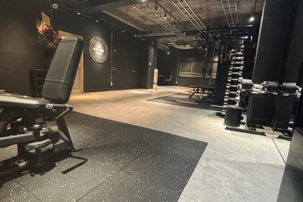 THE PERSONAL GYM梅田店の雰囲気